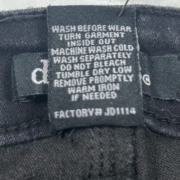 - d. jeans Black Skinny Jeans High Waist w/ Stretch. Size 14P. - Picture 5 of 7